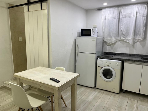 Reservado /// Departamento De Un Ambiente, Alquiler Temporal, Barrio Norte