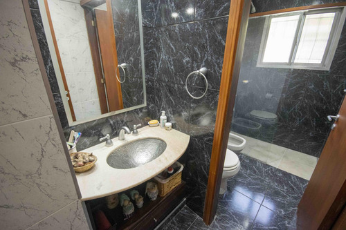 Departamento 3 Ambientes En Venta, La Lucila