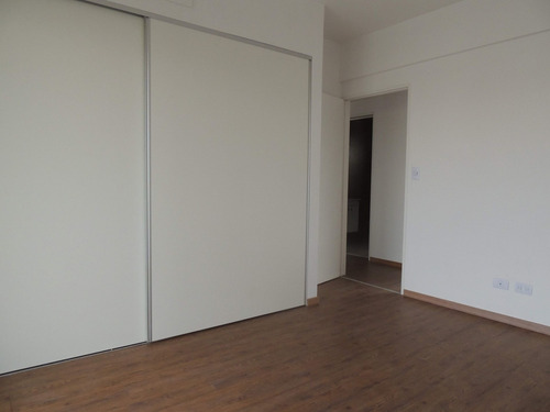 Imagen 9 de 22 de Departamento 3 Ambientes Venta Monte Castro Nuevo