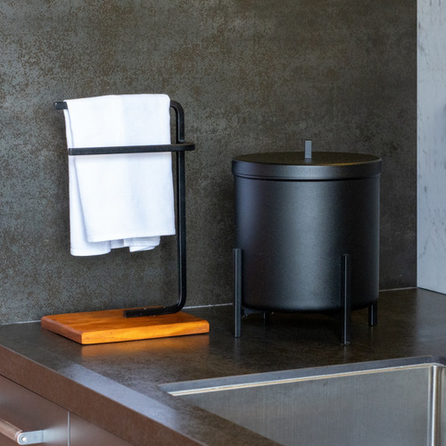 Porta Toalha Pia Bancada Lavabo Duplo Aço Preto C/pé Peroba