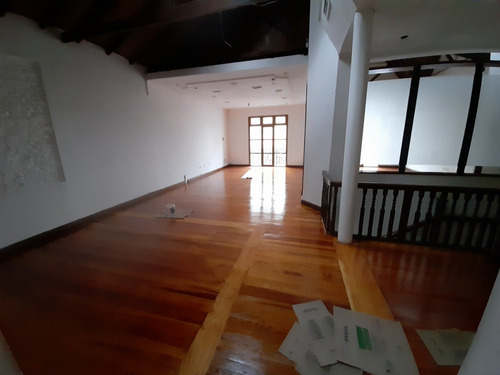 Imagen 21 de 30 de Venta Local - Catamarca 1600