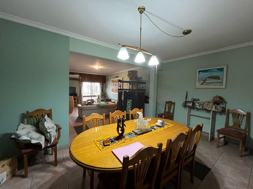 Venta Casa 3 Dormitorios Talleres Este -a. Crédito