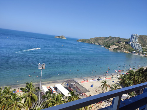 Se Renta: Apto Por Días. Rodadero - Santa Marta. Primera Línea De Playa.vista Frontal Al Mar Caribe, Piso 12.apto 2 Habitaciones, 2 Baños, Sala Comedor Cocina, 100 Metros Cuadrados. Capacidad 7p.