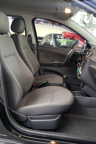 Imagem 5 de 10 de Volkswagen Voyage 1.6 Mi Trend 8v Flex 4p Manual