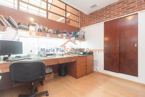 Venta De Lindisima Casa Y Local Abajo Con Garage, Jardin Y Pileta