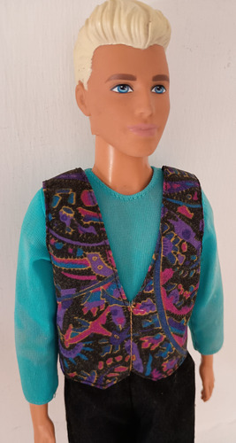 Muñeco Ken De Barbie Mattel 2018 30cm (Usado)