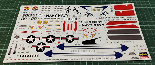 Douglas A-4b Skyhawk - Va-15 Valiosn - Hasegawa (1/48) (Usado)
