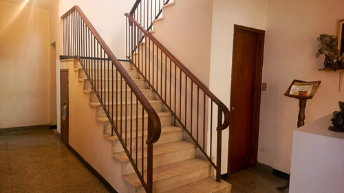 Se Vende Bella Casa En Santa Mónica Mls 25-19956