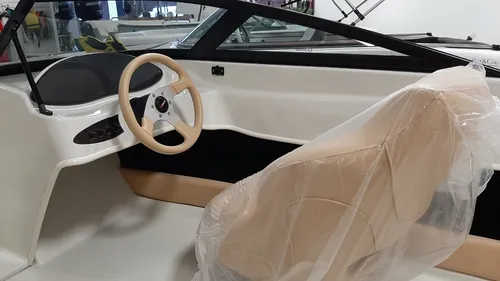 Lancha Vision 165 Open Full C/ Mercury 150hp 4t Elpt 0h