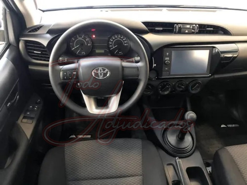 Imagen 6 de 25 de Hilux 4x2 D/c Dx $1.950.000.- Adjudicada