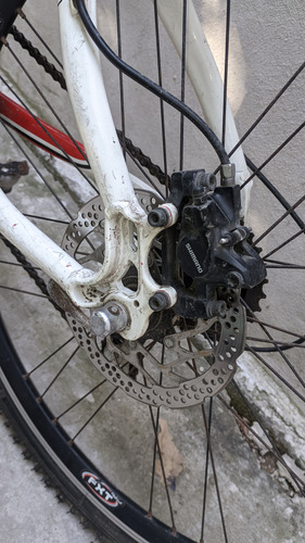 Bicicleta Mazzi Mos10 R26 Horquilla Aire Frenos Hidráulico Blanco S (Usado)