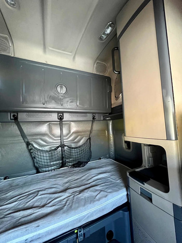 Imagen 12 de 13 de Tractocamion Freightliner Cascadia 2016