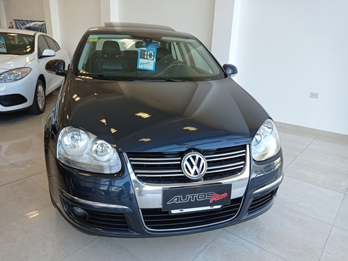 Volkswagen Vento 1.9 I Luxury Dsg 2010