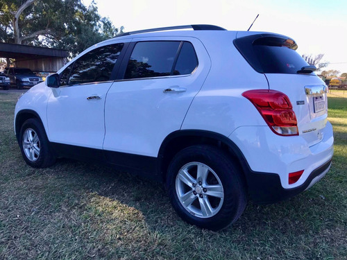 Imagen 3 de 6 de Chevrolet Tracker Ltz 4x4 A/t 2017