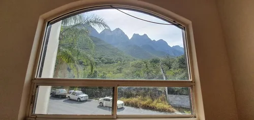Ofrezco Venta De Casa En Cumbres 5to Sector