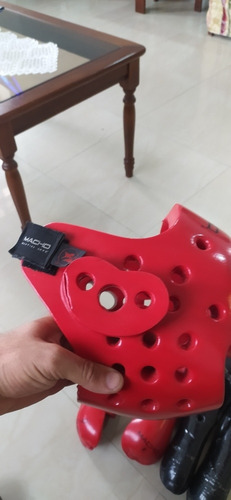 Imagen 2 de 5 de Casco, Guante Y Zapatos De Karate Para Niños