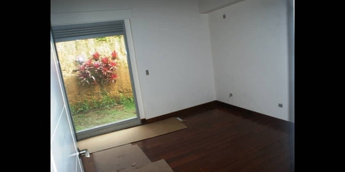Imagen 11 de 14 de Se Vende Espectacular Casa Nueva Con Piscina En La Lagunita