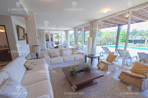 Casa Con Piscina En Alquiler Temporada, La Barra