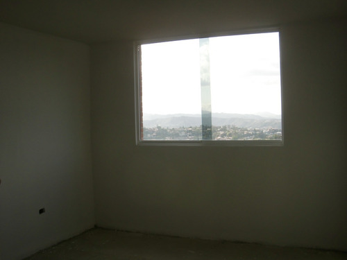 Imagen 12 de 29 de Colinas De La Tahona 04143057302 Instagram:@inmuebleslosnaranjos 04142695974