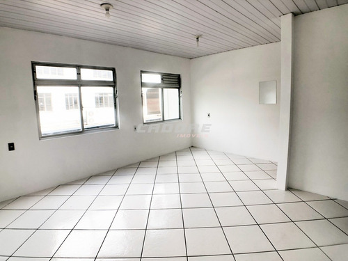 Imagem 5 de 7 de Apartamento 01 Dormitório - 3050879l