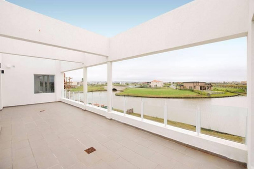 Imagen 4 de 16 de Casa En Venta Al Lago En Puertos - Nordelta Ii