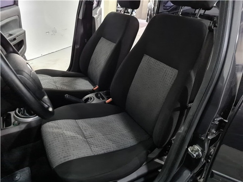 Ford Fiesta 1.6 Rocam Sedan 8v Flex 4p Manual