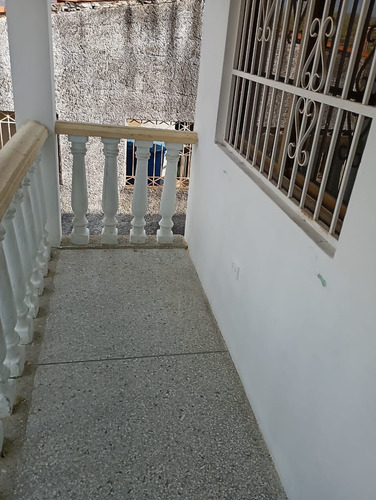 Mariana Vende Casa En La Esmeralda Yule