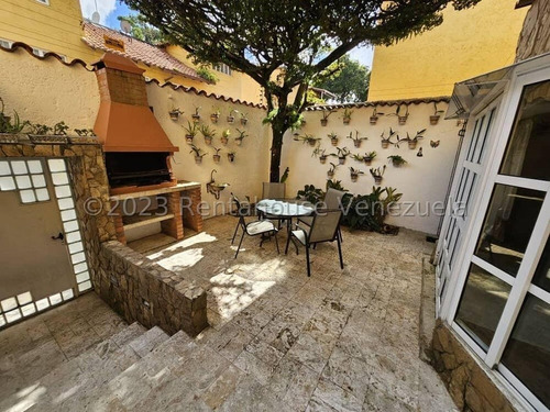 Espectacular Casa En Venta En La Lagunita Country Club Yf