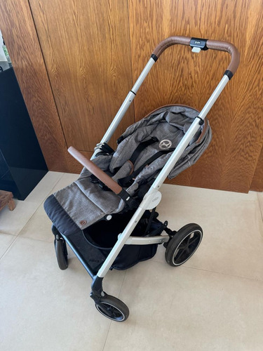 Carrinho De Dasseio Cybex Balios S Lux - Usado Ótimo Estado Cinza Prata / Preto (Usado)