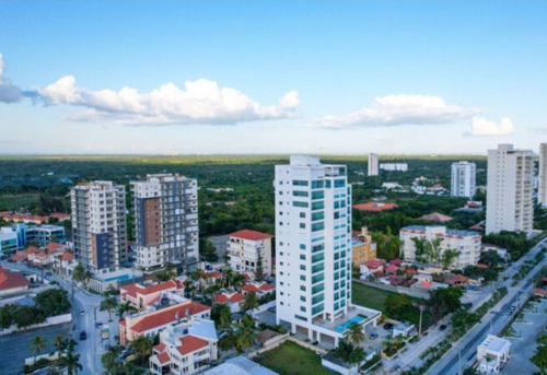 En Torre Moderna En Juan Dolio Vende Apartamentos De Lujo  A