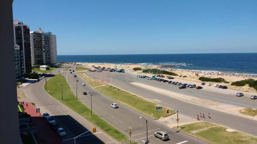 Venta Y Alquiler De Apartamento Frente Al Mar