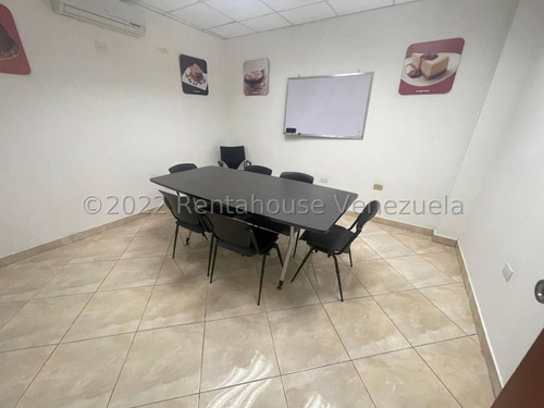 Imagen 17 de 30 de Edificio Comercial En Alquiler En El Centro De Barquisimeto Lara, 04245937542