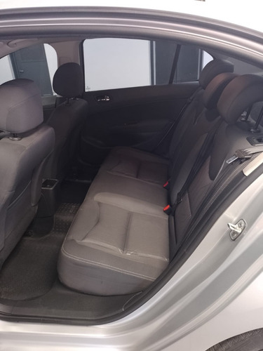 Imagen 3 de 9 de Peugeot 408active 2016