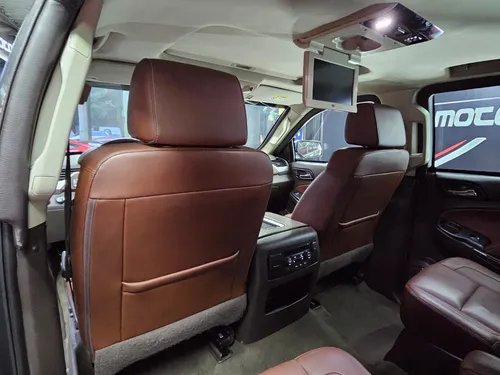 Chevrolet Suburban 5.4 Premier Piel 4x4 At