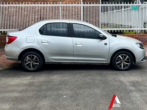 Renault Logan 1.6 Dynamique