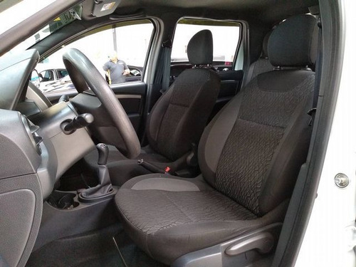 Renault Oroch Expression 1.6 Flex Manual 2017 Completa