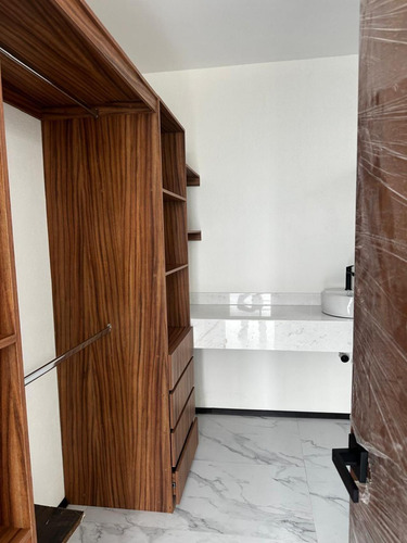 Excelente Casa En Venta En Fraccionamiento Villa Magna