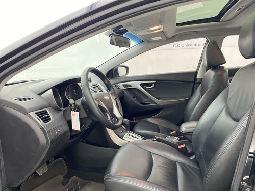 Imagen 15 de 25 de Hyundai Elentra Gls 1.8