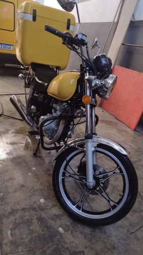 Imagem 2 de 3 de Suzuki Intruder 125
