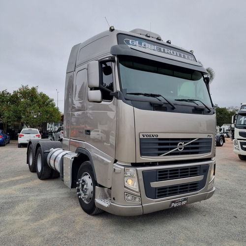 Imagem 3 de 25 de Caminhão Fh 460 Volvo 460 Cavalo 6x4 Traçado 2014 T. Alto