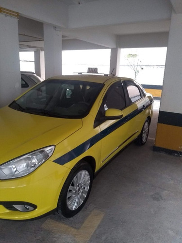 Fiat Grand Siena 2016 1.6 16v Essence Flex 4p