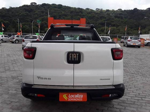 Imagem 2 de 9 de Fiat Toro 1.8 16v Evo Flex Freedom At6