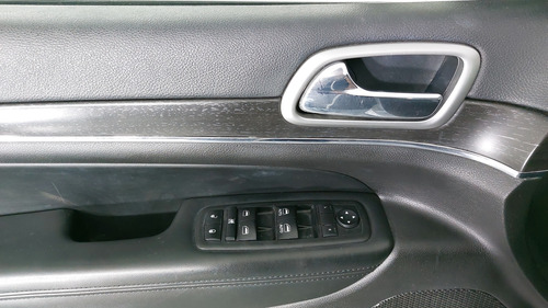 Jeep Grand Cherokee 3.6 LIMITED LUJO V6 AUTO