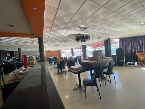 Imagen 7 de 12 de Importate Local Comercial En Alquiler A Metros De Nordelta