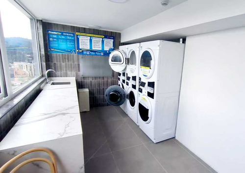 Hermoso Homestudio, Edificio Vivie Ainavillo (75491)