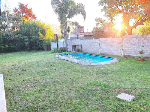 Venta Casa 3 Dormitorios Piscina Barbacoa Se Vende Con Renta- El Pinar Canelones