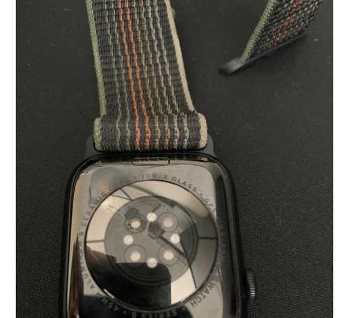 Apple Watch Series 8 Gps - Caja De Aluminio Medianoche 45 Mm (Usado)