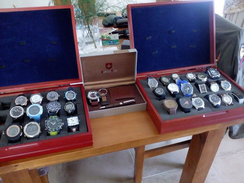 Vendo Ropa Nueva, Y Colección De Relojes Distintas Marcas