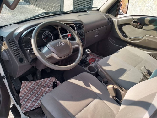 Imagem 11 de 12 de Hyundai Hr 2.5 Longo Sem Caçamba 4x2 16v 130cv Turbo