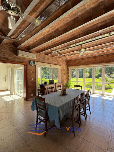 Casa En Venta En Country San Diego, Moreno